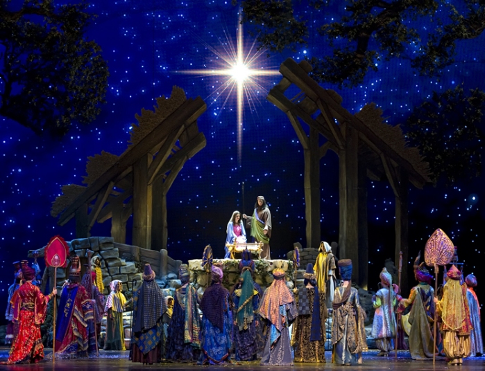 RCMHXmas13-The-Living-Nativity_Radio-City-Christmas-Spectacular